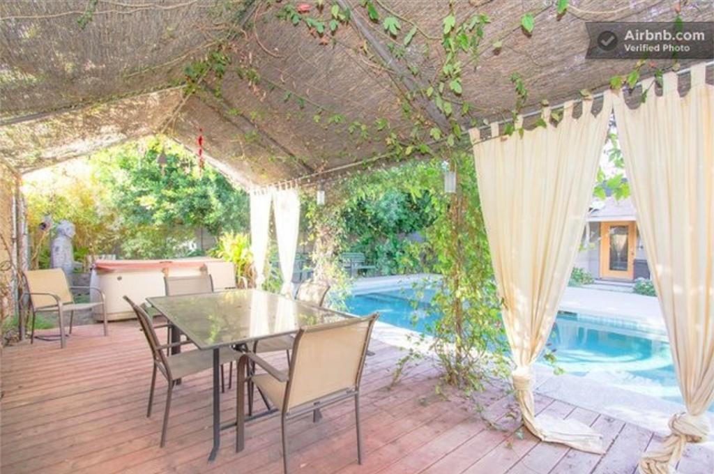 Zenyard Guest House Phoenix Exterior photo